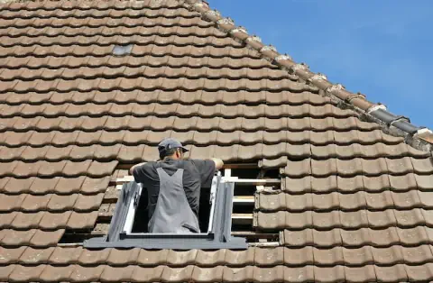 Pose de velux à Villegouge